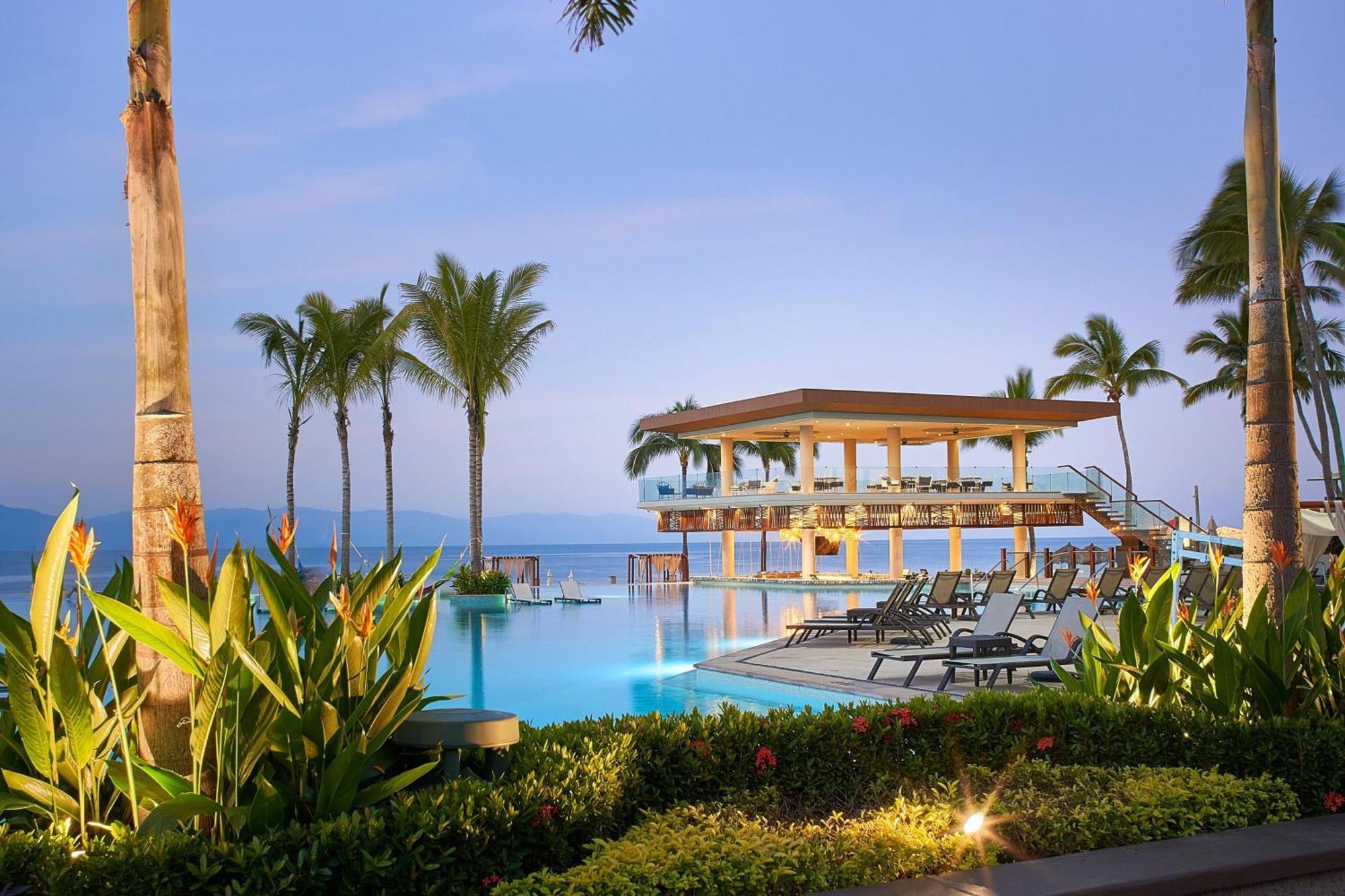 Marriott Puerto Vallarta Resort & Spa Екстериор снимка